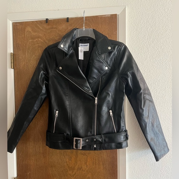 Old Navy Jackets & Blazers - NWT Old Navy Black Faux Leather Moto Jacket with Belt